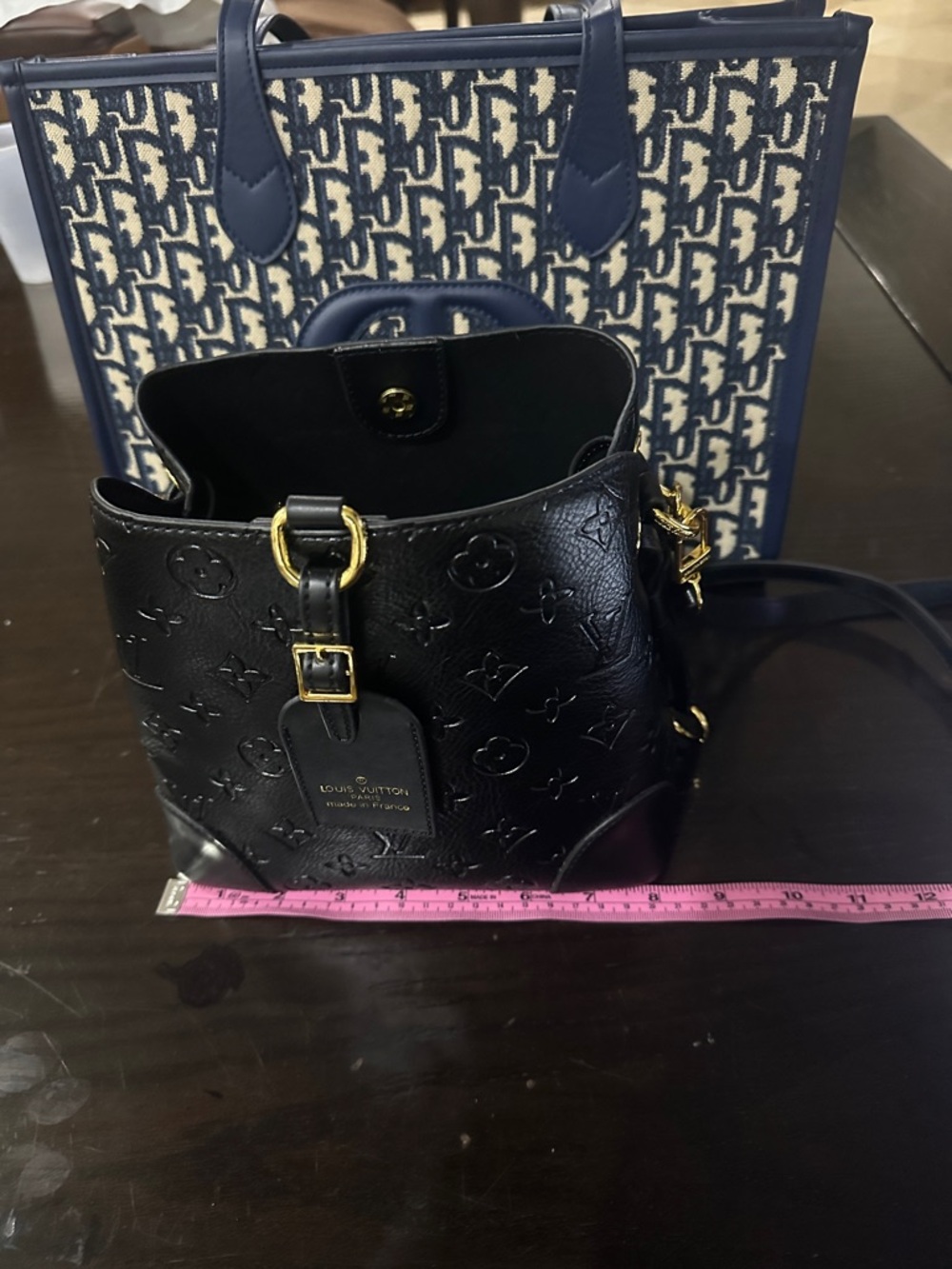 ‼️WOW‼️LV LAURA V Luxury Black Monogram-Embossed Leather Shoulder Bag‼️ - Picture 5 of 8